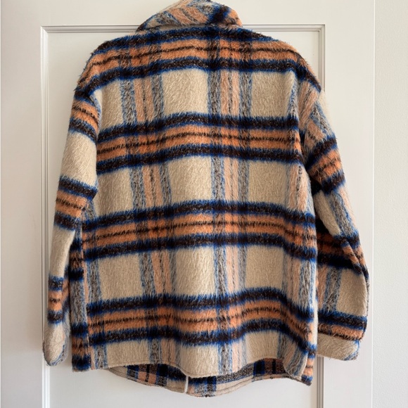 Missguided Plus Plaid Shacket Jacket - Cream, Blue & Brown - Picture 5 of 5